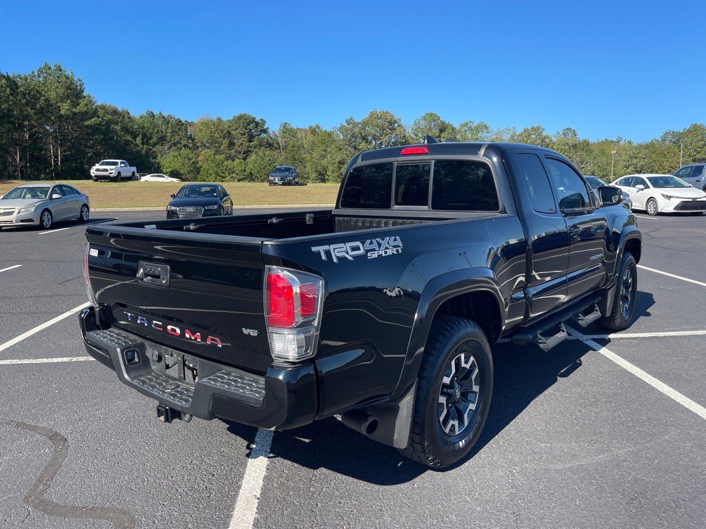 Used 2020 Toyota Tacoma TRD Sport image 17