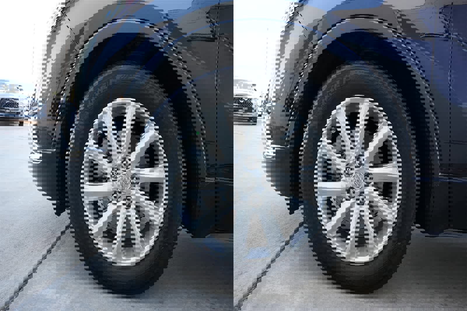 Used 2020 Buick Envision Essence image 24