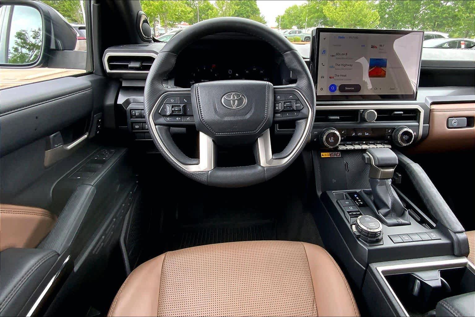 Used 2026 Toyota 4Runner Limited AWD/4WD image 6