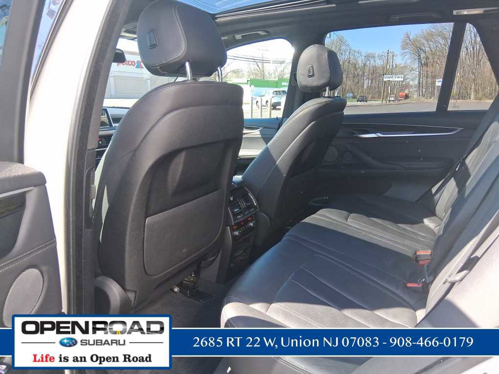 Used 2017 BMW X5 xDrive40e image 10
