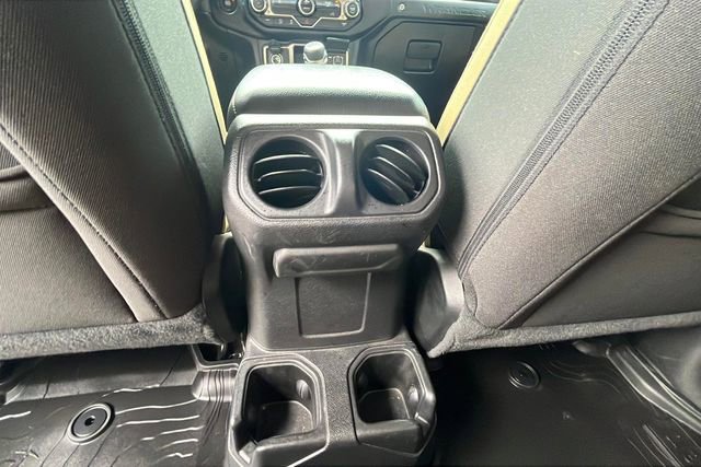 Used 2023 Jeep Wrangler Willys image 30