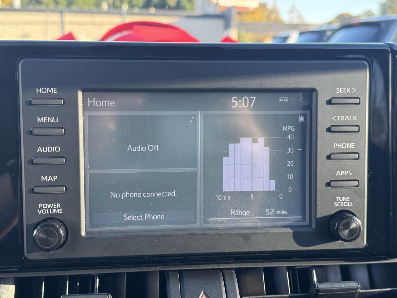 Used 2019 Toyota RAV4 LE image 15