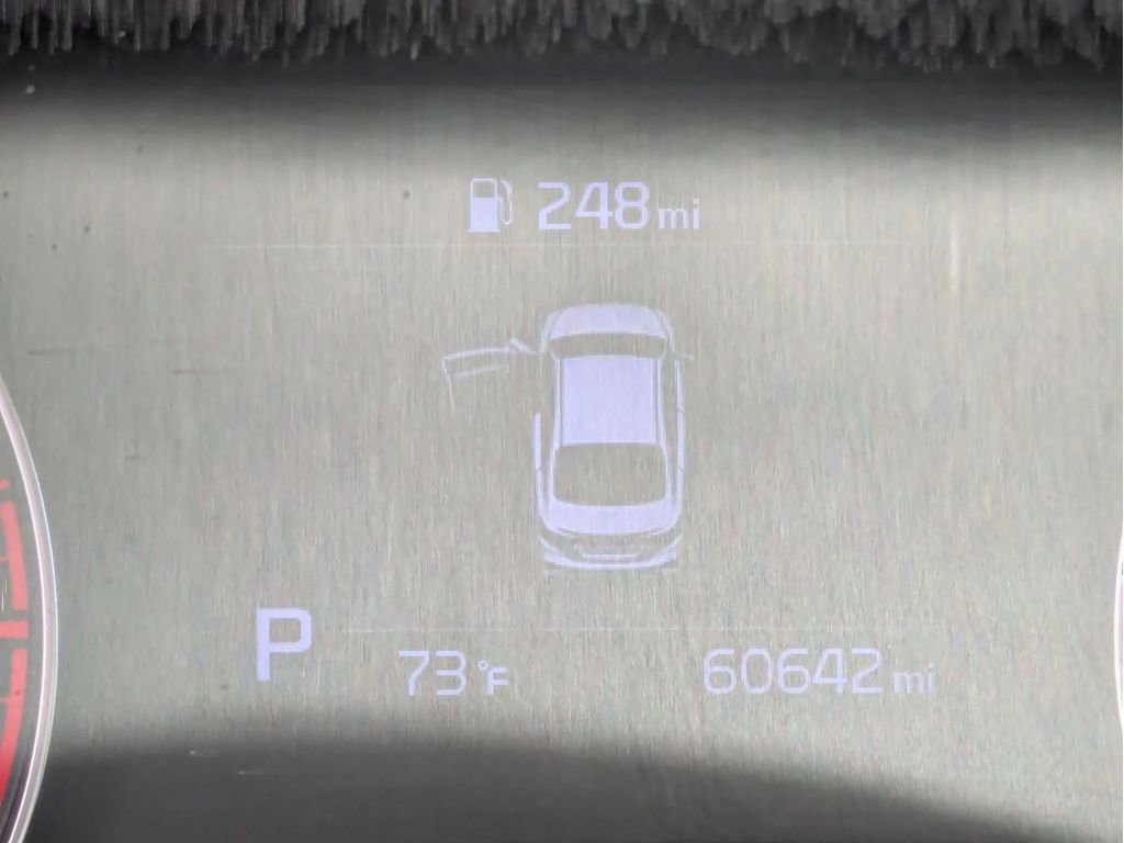Used 2020 Kia Forte LXS FWD image 24