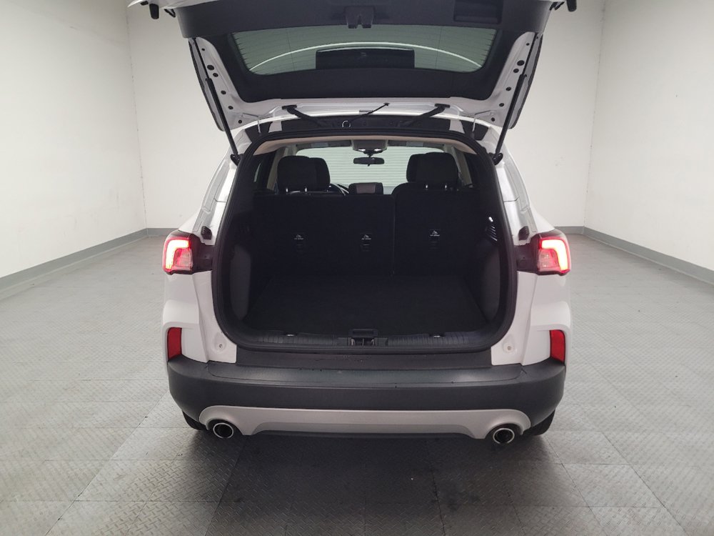 Used 2020 Ford Escape SE Sport FWD image 29