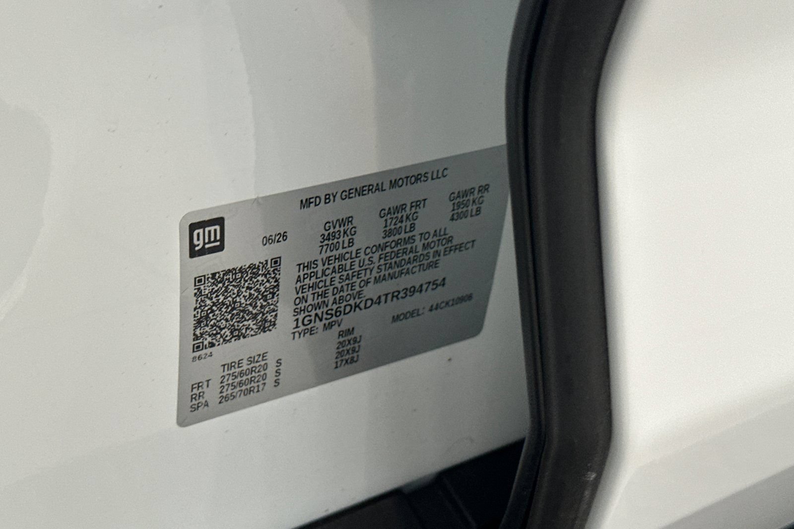 New 2026 Chevrolet Suburban Z71 w/ Sun And Tow Package AWD/4WD image 27