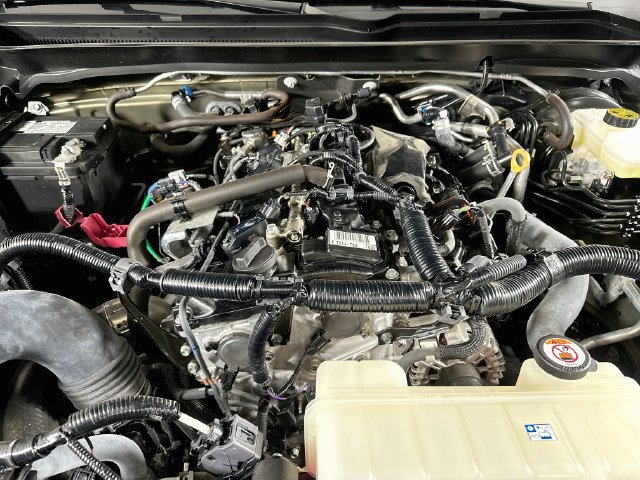 Used 2024 Toyota Tacoma TRD Off-Road w/ TRD Off Road Premium Package AWD/4WD image 34
