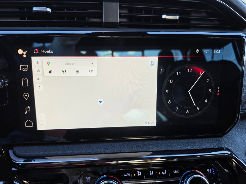 Used 2024 GMC Sierra 1500 AT4 w/ Technology Package image 23