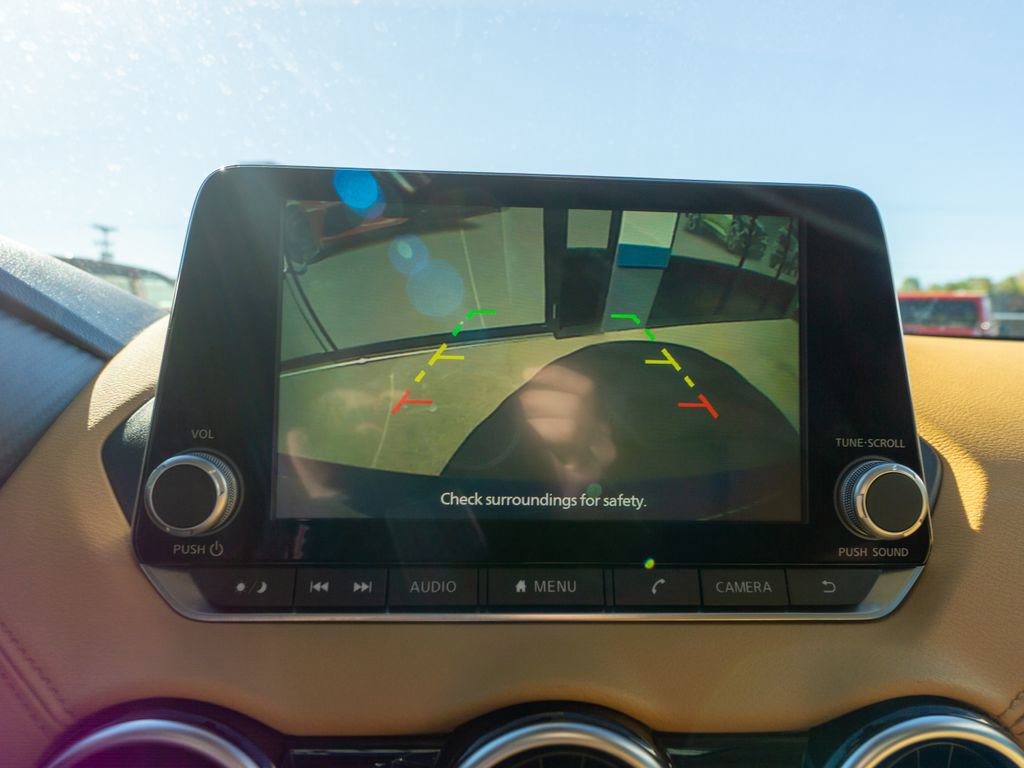 Used 2023 Nissan Sentra SV w/ SV Premium Package image 23