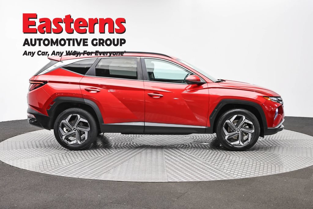 Used 2023 Hyundai Tucson SEL w/ Convenience Package AWD/4WD image 4
