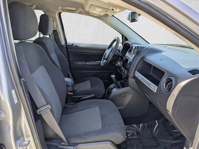 Used 2016 Jeep Compass Sport w/ Power Value Group FWD image 18
