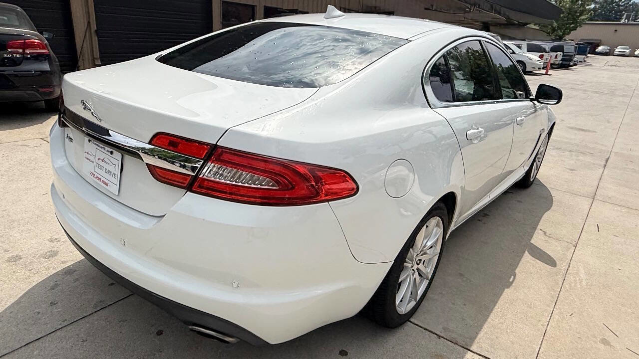 Used 2013 Jaguar XF RWD image 27