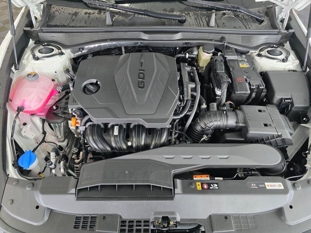 New 2026 Hyundai Sonata SEL AWD/4WD image 11