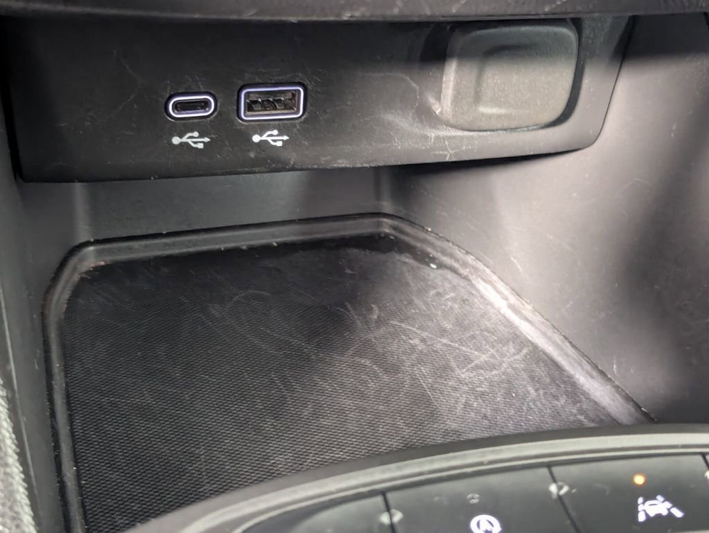 Used 2026 Buick Envista Preferred FWD image 22