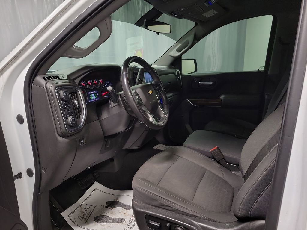 Used 2020 Chevrolet Silverado 1500 LT w/ All-Star Edition image 13