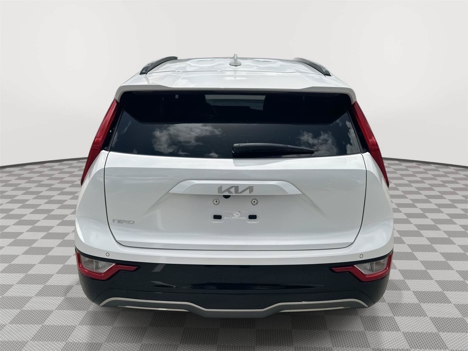 Used 2024 Kia Niro Wind FWD image 6