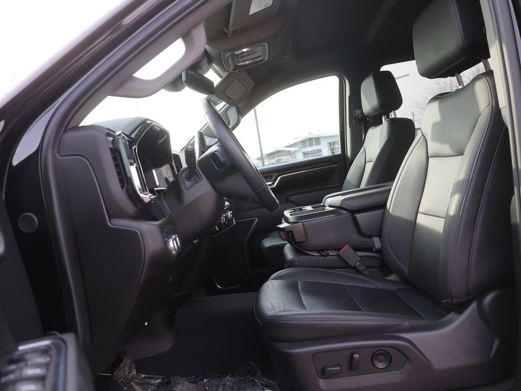 Used 2024 GMC Sierra 1500 SLT w/ X31 Off-Road Package AWD/4WD image 28