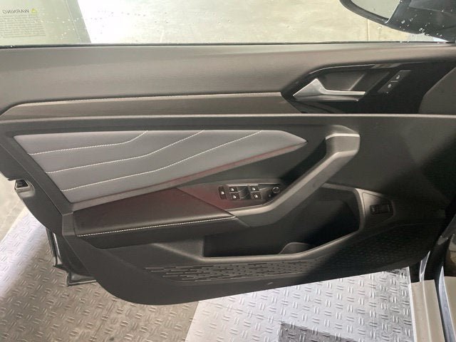 New 2026 Volkswagen Jetta SEL FWD image 13