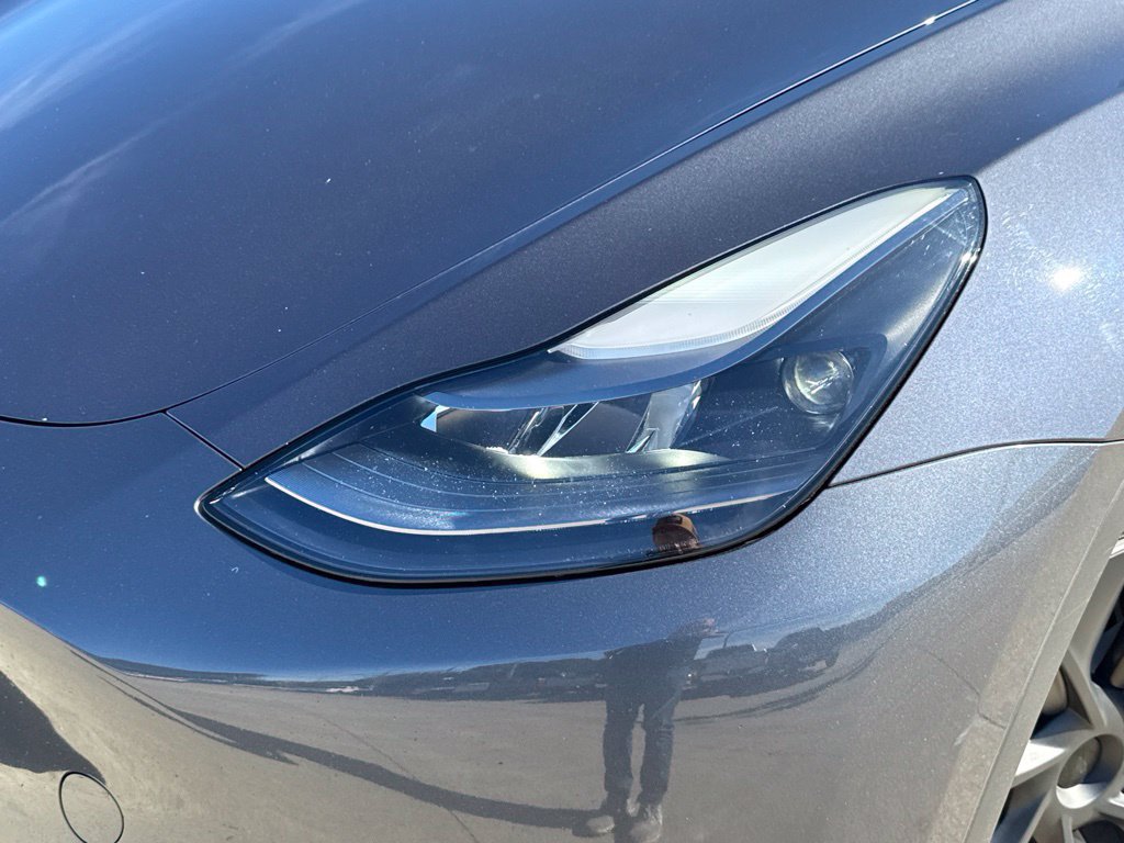 Used 2023 Tesla Model Y Long Range AWD/4WD image 19