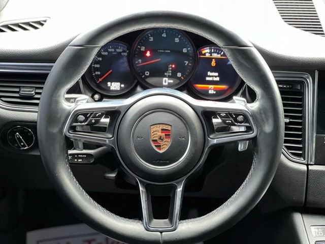 Used 2017 Porsche Macan AWD/4WD image 32