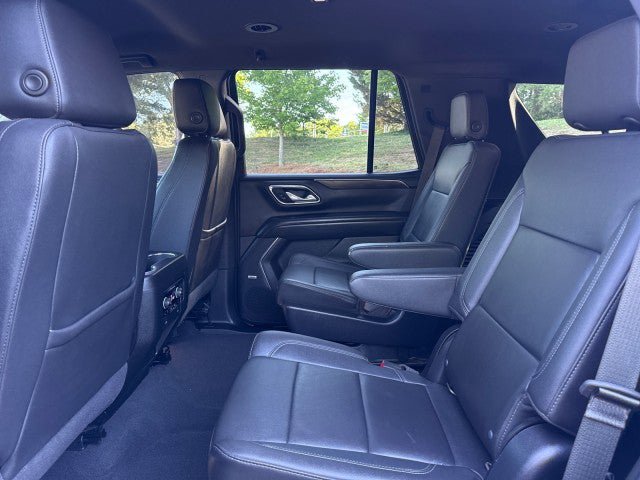 Used 2022 Chevrolet Tahoe LT w/ Luxury Package AWD/4WD image 31