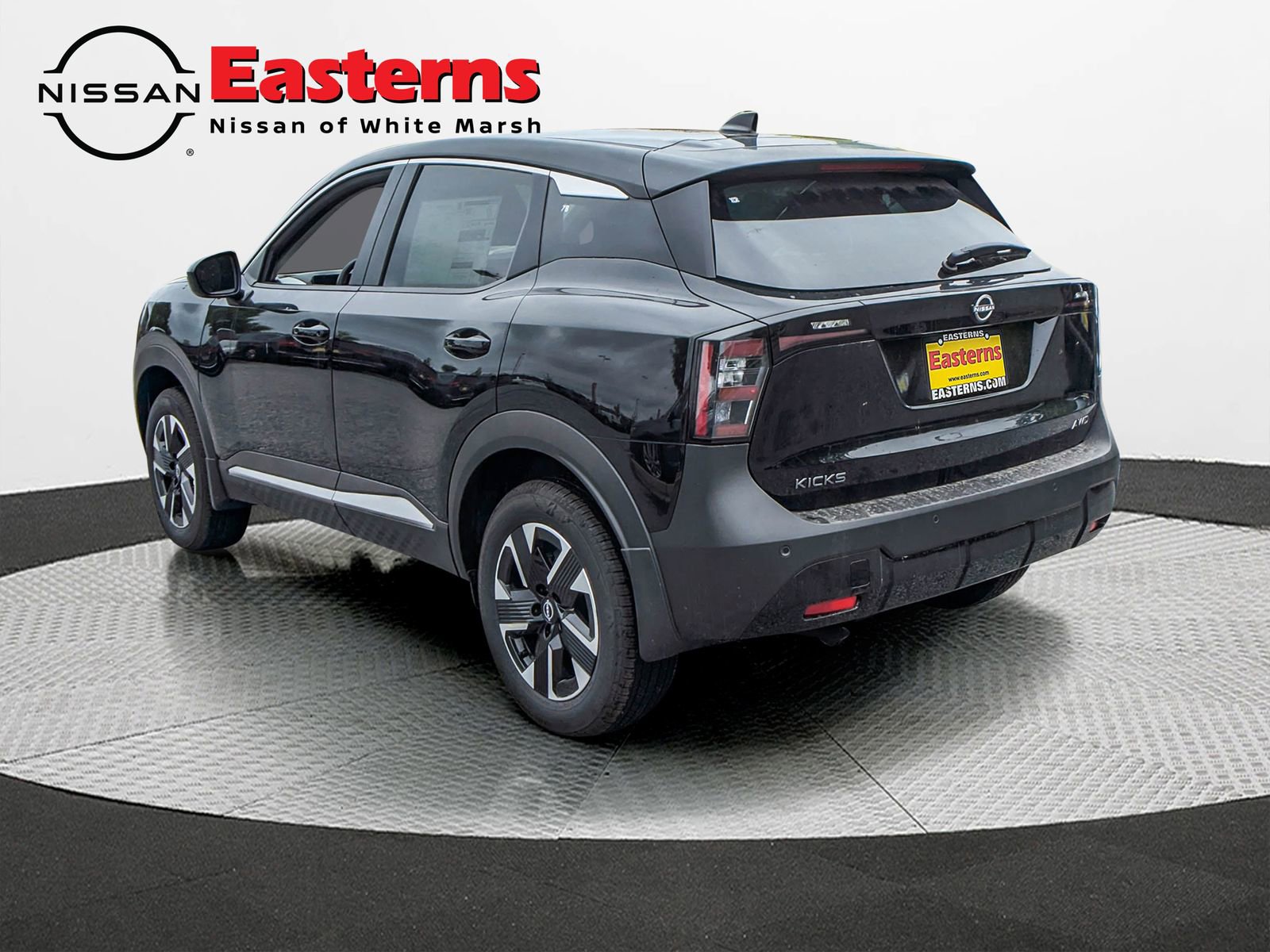 New 2025 Nissan Kicks SV image 5