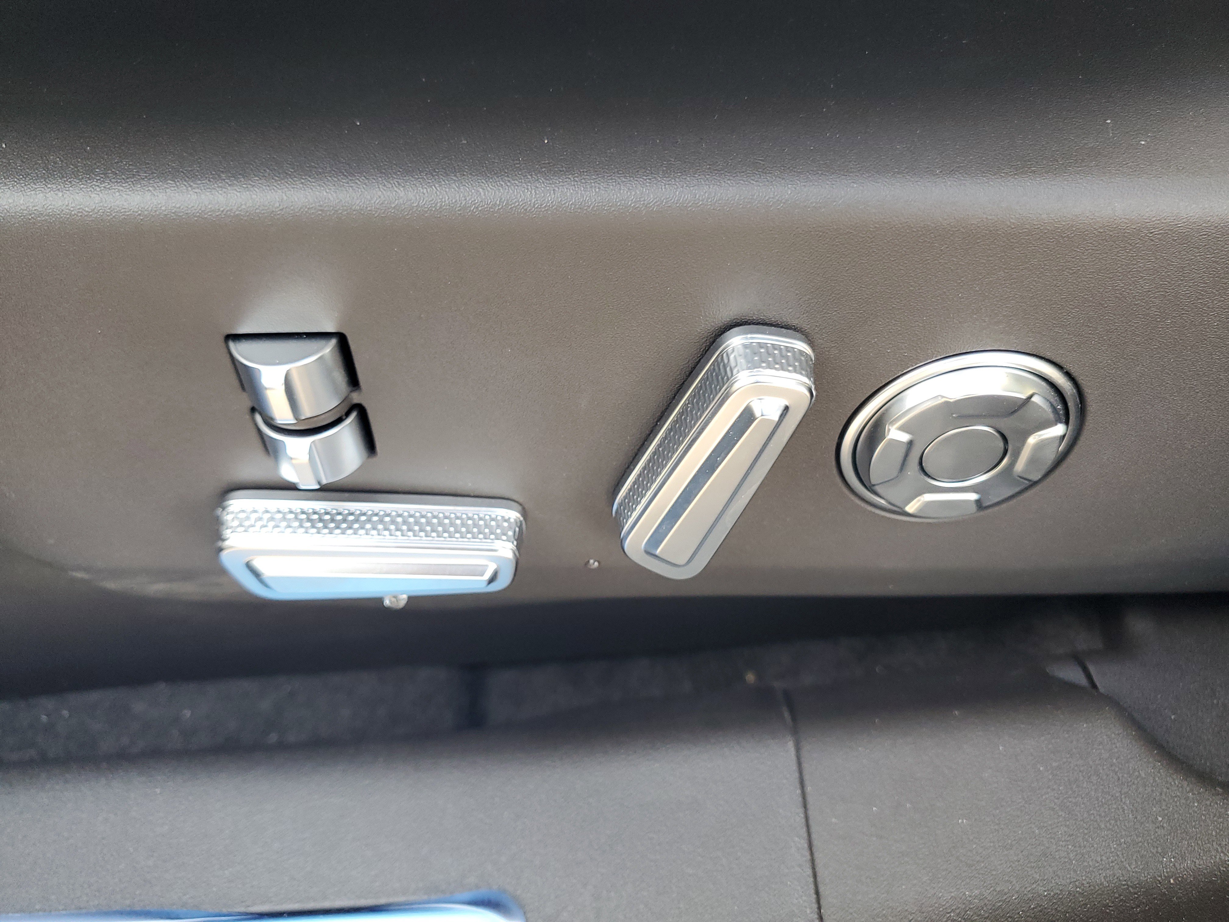 New 2026 Lincoln Nautilus Black Label image 12