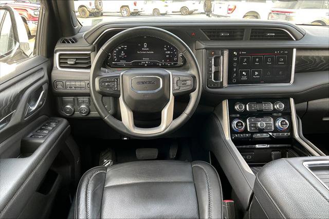 Used 2024 GMC Yukon Denali image 8