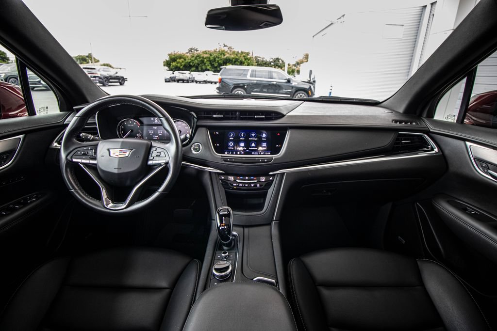 Used 2023 Cadillac XT6 Luxury FWD image 29