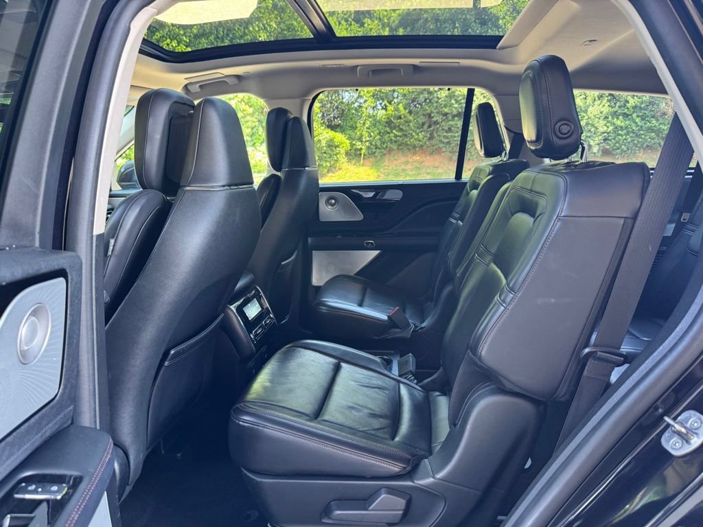 Used 2020 Lincoln Aviator Reserve w/ Equipment Group 202A AWD/4WD image 23