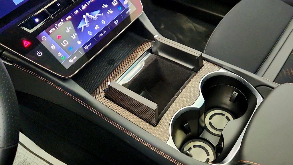 Used 2025 Maserati Grecale Folgore AWD/4WD image 17