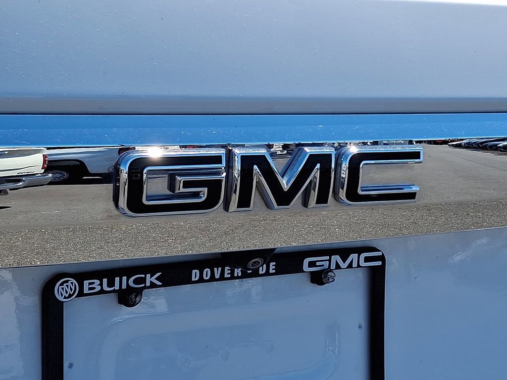 Used 2023 GMC Yukon SLE w/ Gmc Pro Safety Plus Package AWD/4WD image 30