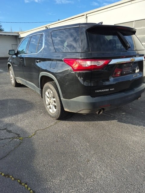 Used 2021 Chevrolet Traverse LS w/ LPO, Floor Liner Package image 4
