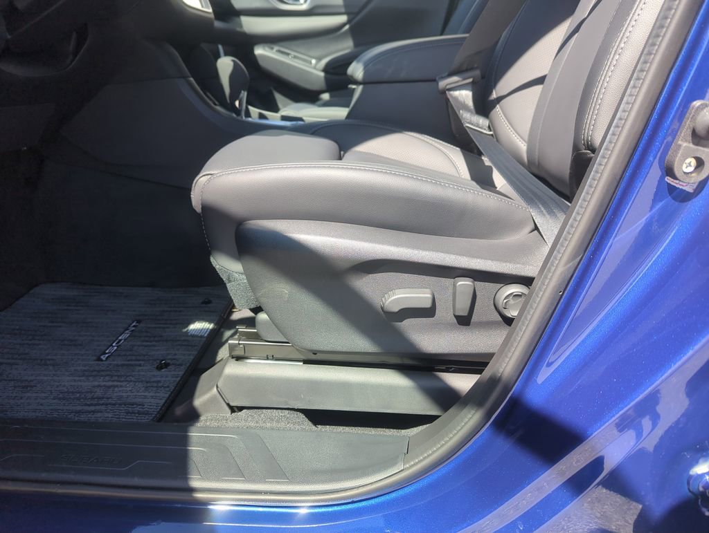 New 2026 Subaru Ascent Limited AWD/4WD image 13