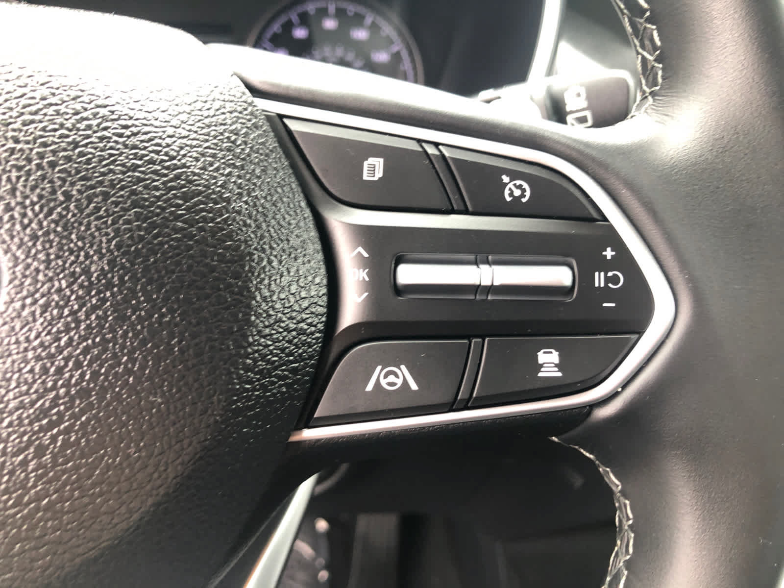 Certified 2023 Hyundai Santa Fe SEL AWD/4WD image 8