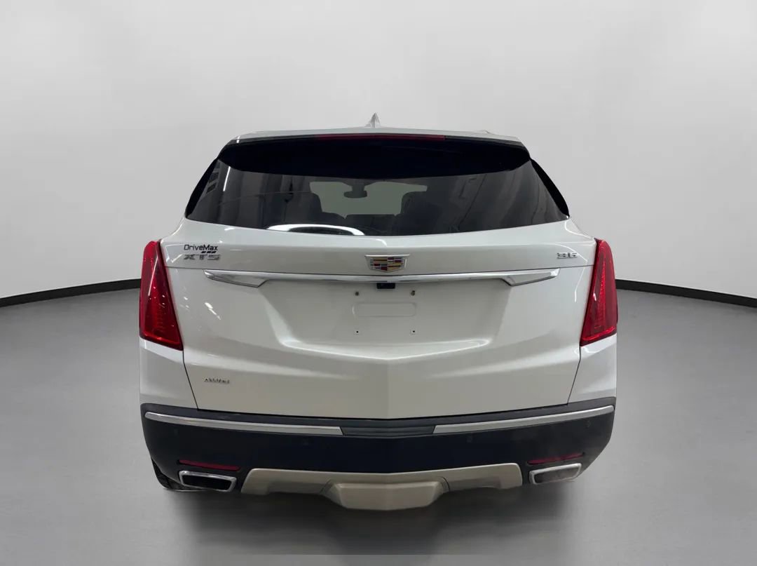 Used 2018 Cadillac XT5 Platinum w/ Driver Assist Package image 8