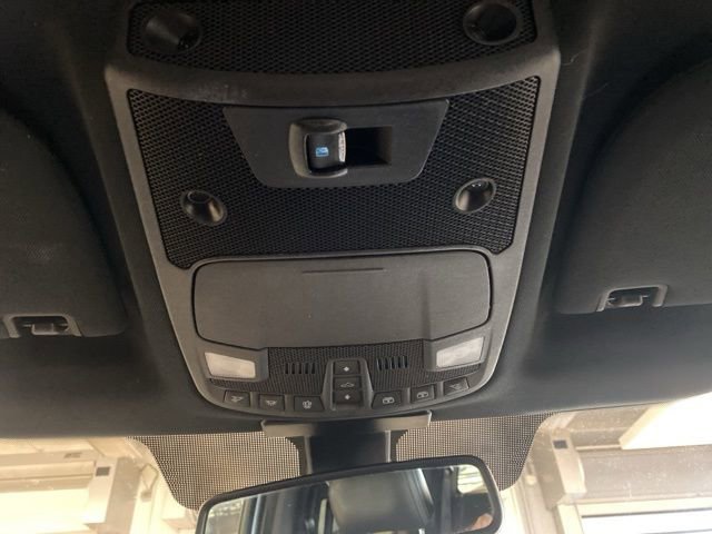 Used 2016 Ford F150 Platinum w/ Equipment Group 701A Luxury AWD/4WD image 18