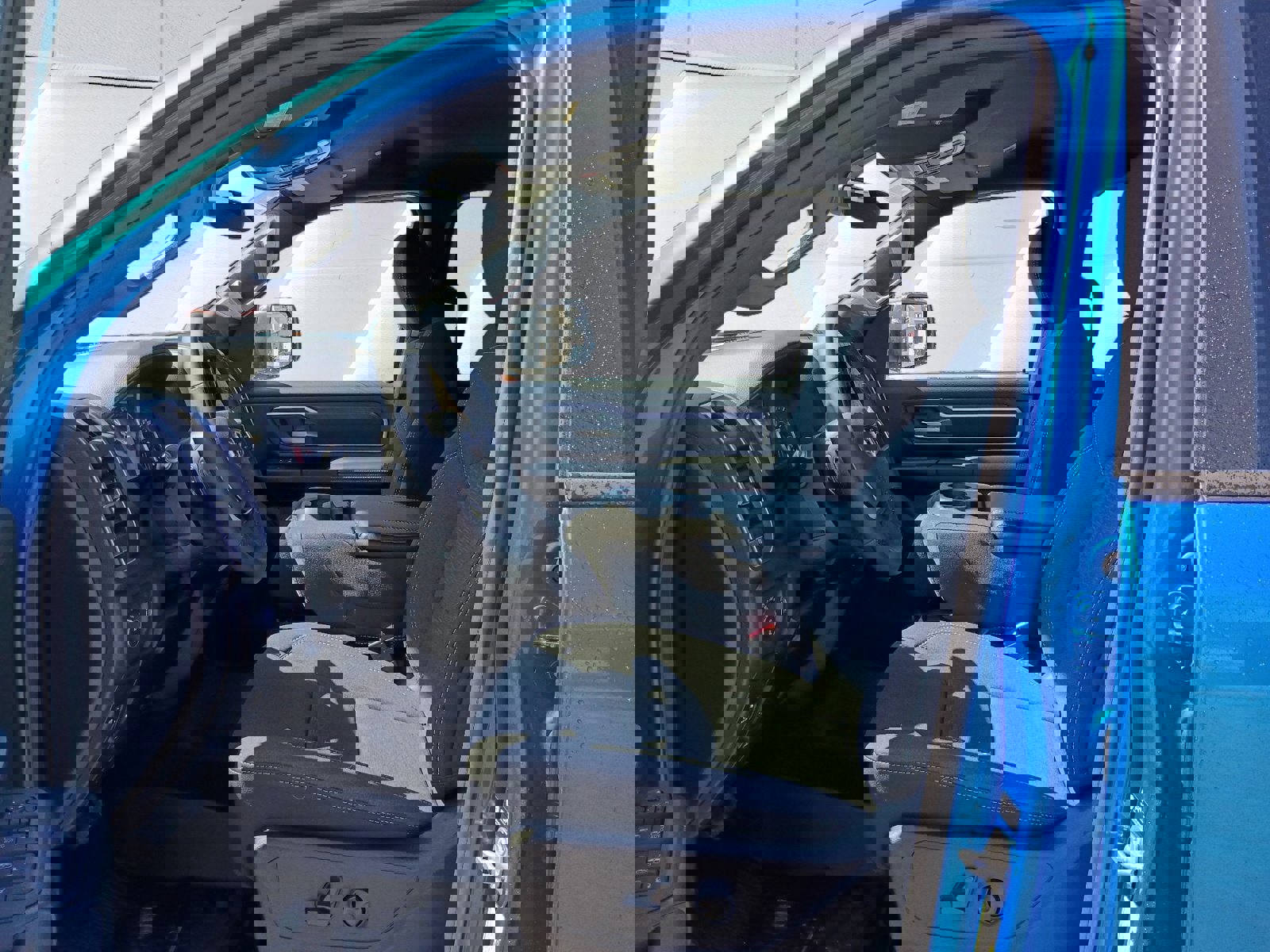 New 2026 RAM 1500 4x4 Crew Cab image 10