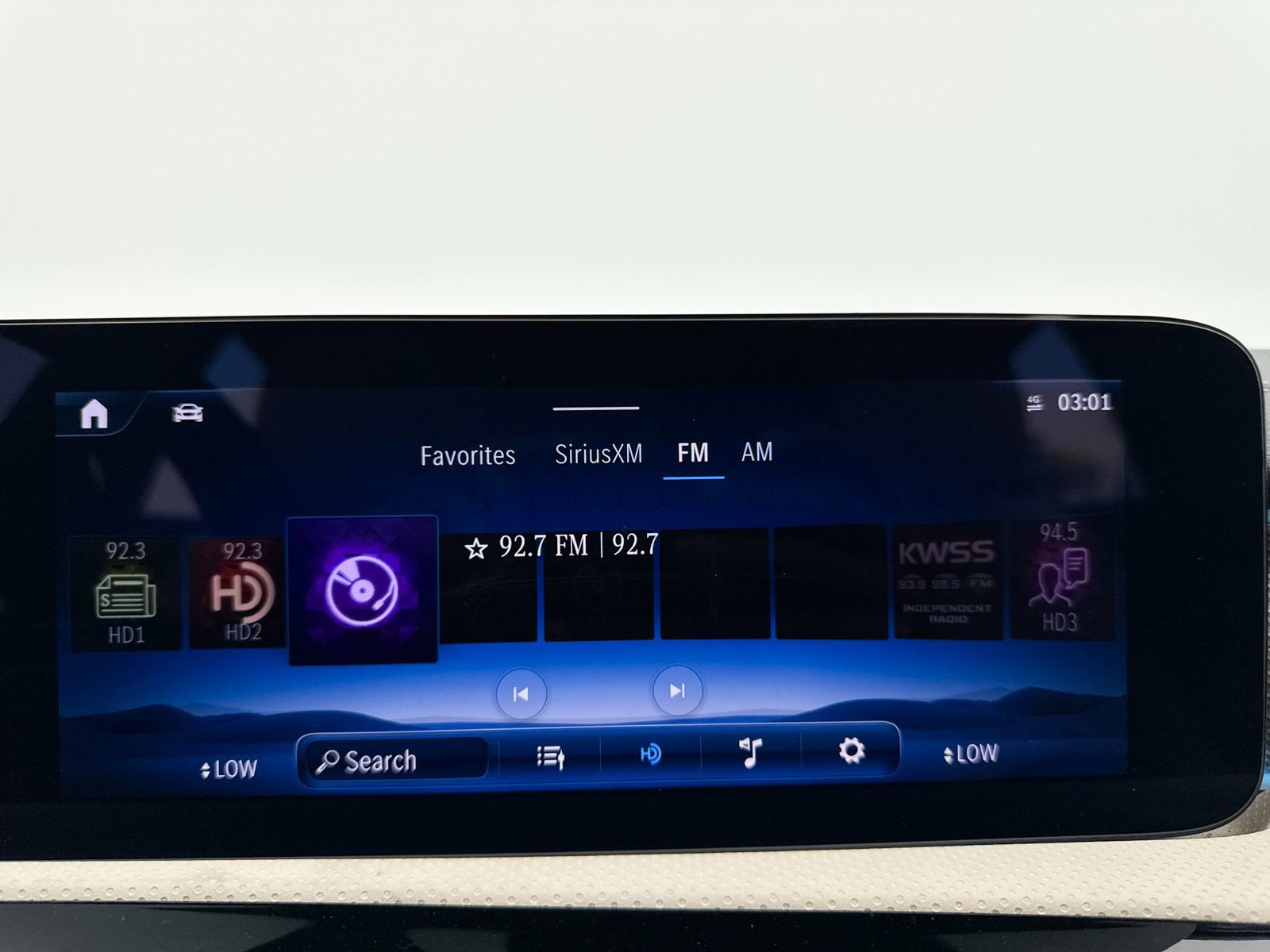 Used 2024 Mercedes-Benz CLA 250 4MATIC image 21