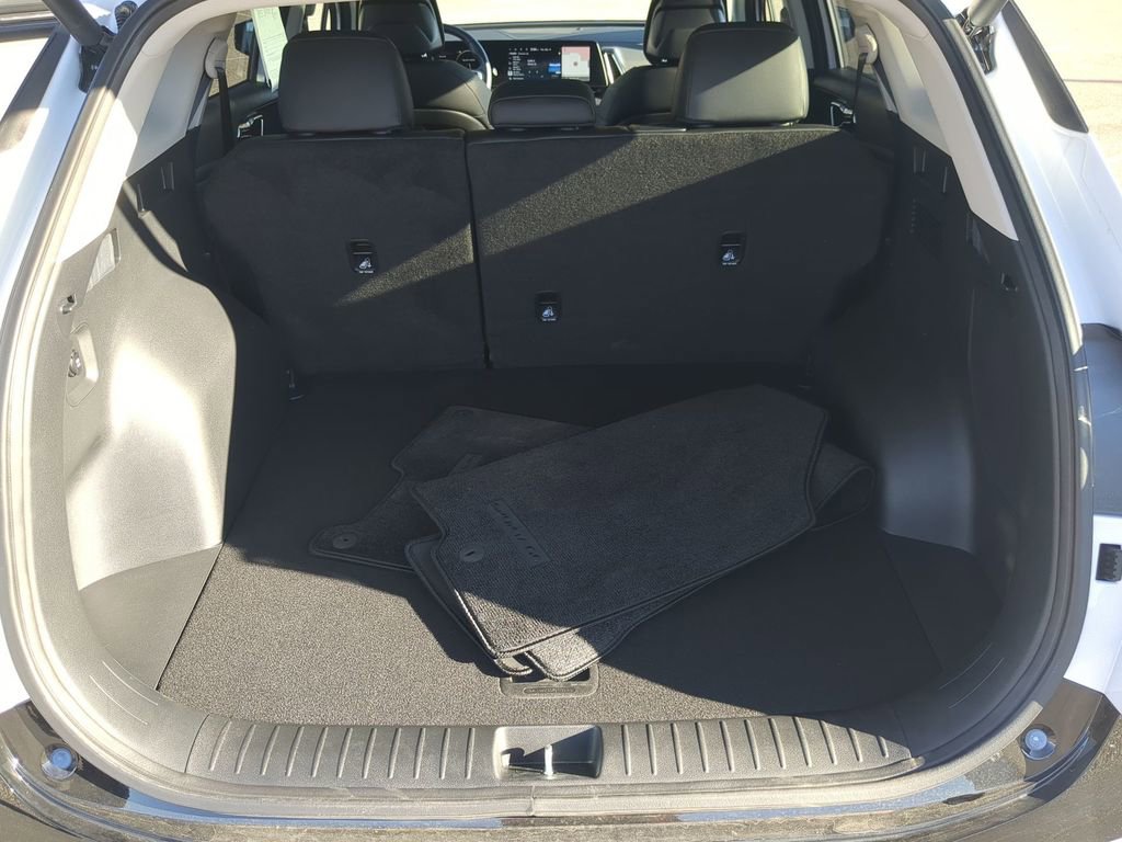 Used 2025 Kia Sportage SX image 27
