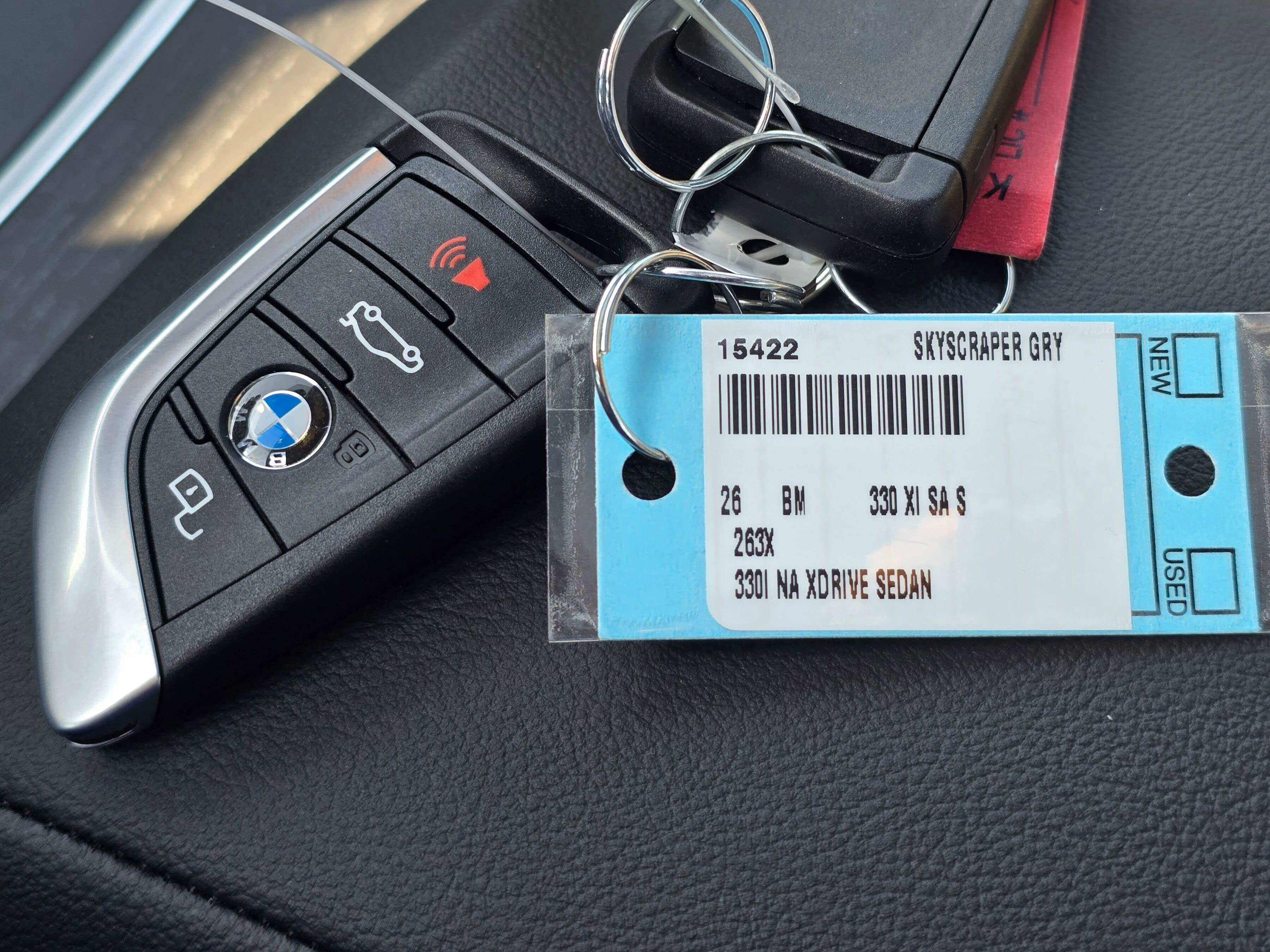 New 2026 BMW 330i xDrive Sedan w/ Convenience Package AWD/4WD image 31