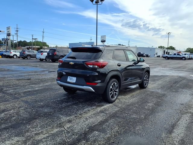 Used 2025 Chevrolet TrailBlazer LT AWD/4WD image 17