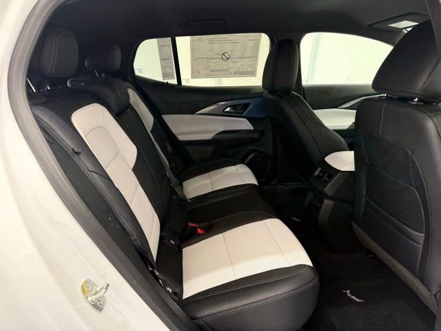 New 2026 Chevrolet Equinox EV LT w/ Convenience Package II AWD/4WD image 27