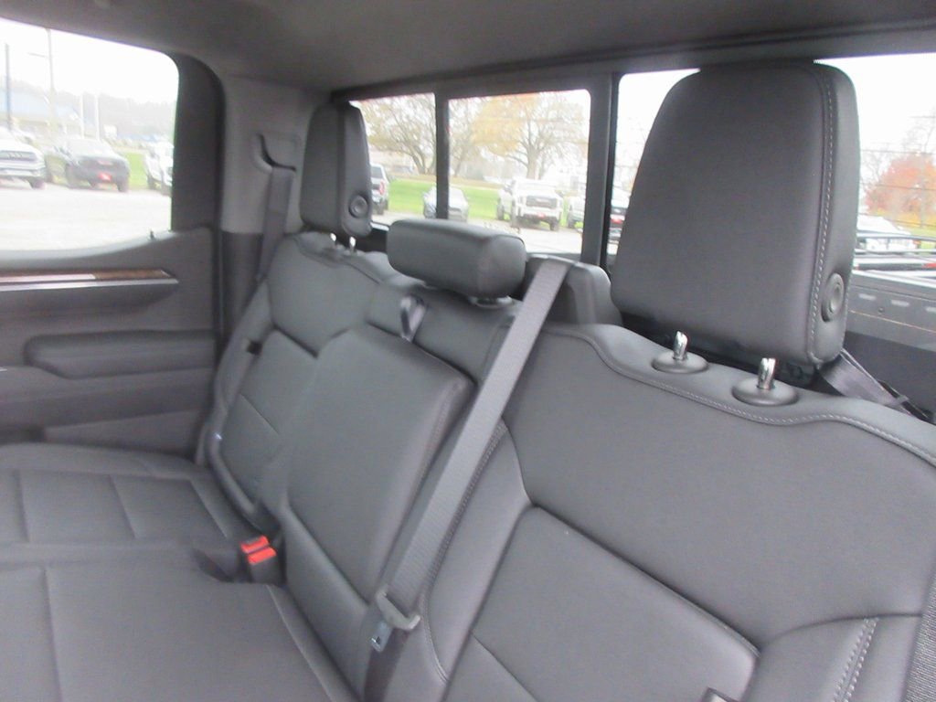 New 2026 GMC Sierra 1500 Elevation w/ Elevation Premium Package image 14