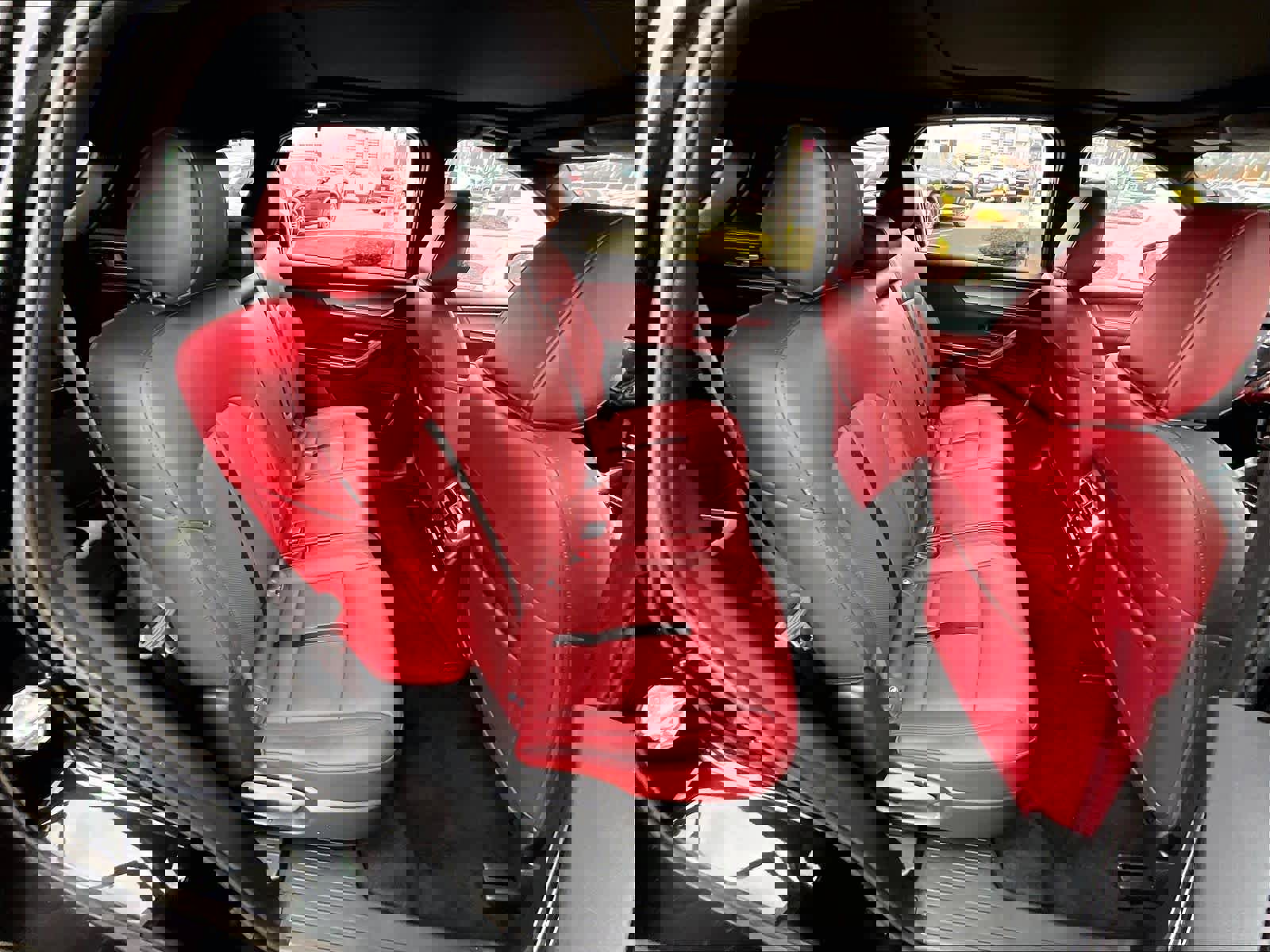 Used 2025 MAZDA CX-70 3.3 Turbo S w/ Premium Package image 16