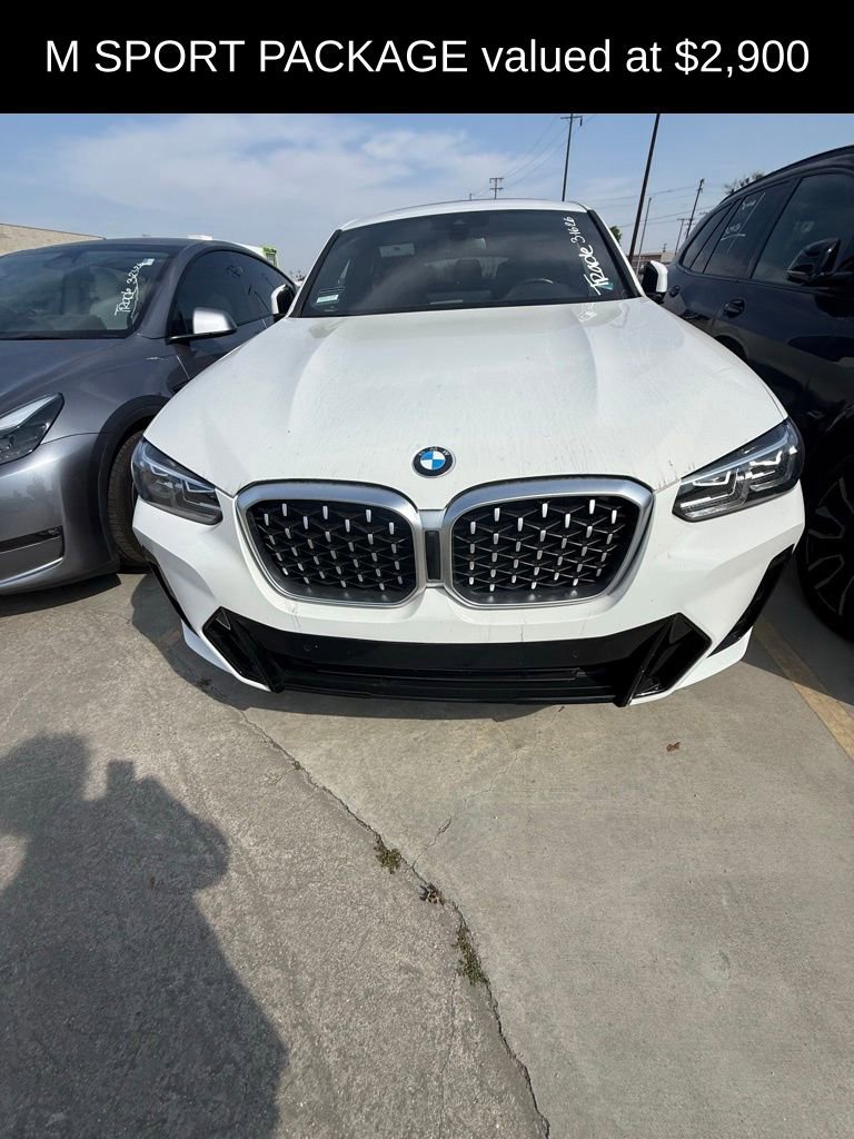 Used 2023 BMW X4 xDrive30i w/ M Sport Package image 2