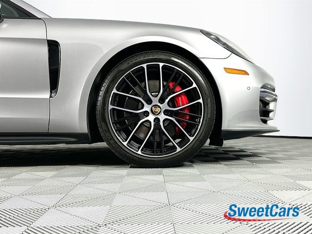 Used 2022 Porsche Panamera GTS image 51
