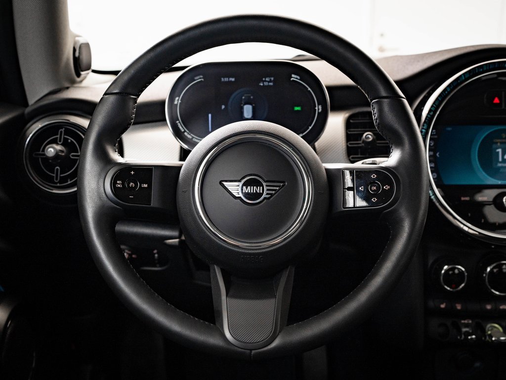 Used 2024 MINI Cooper SE image 40