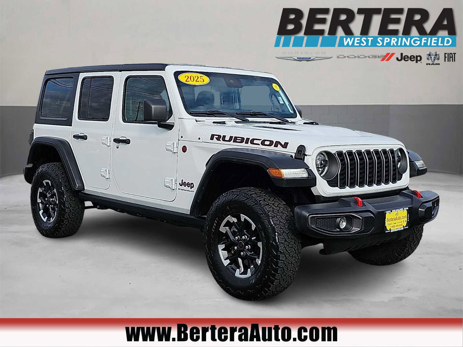 Used 2025 Jeep Wrangler Unlimited Rubicon image 1