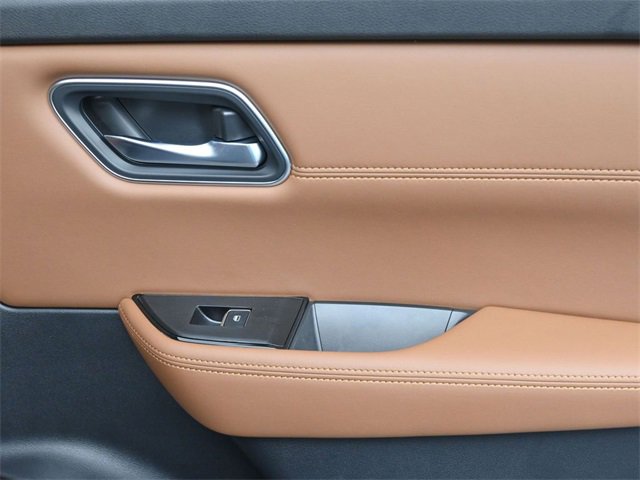 New 2026 Nissan Rogue Platinum image 31