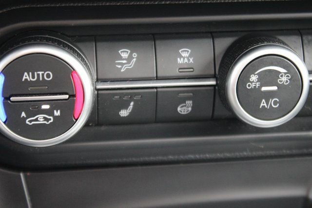 Used 2023 Alfa Romeo Stelvio Veloce image 10